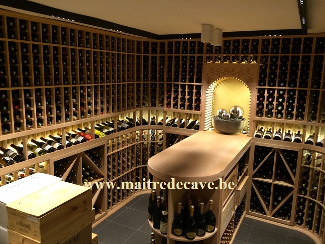 Cave à vin en acajou