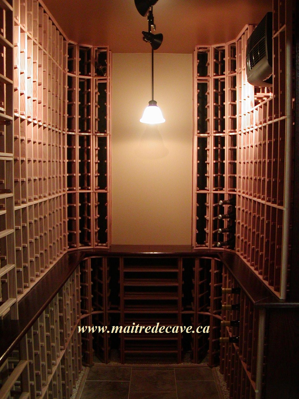 Cave à vin par Martin Ayotte Maître de cave